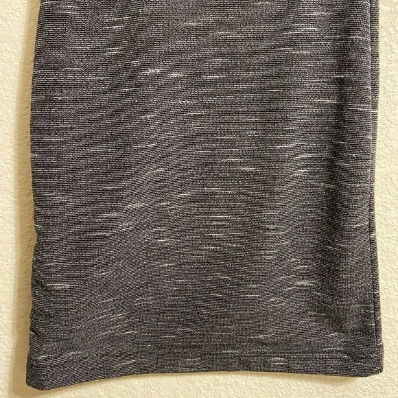 THE LIMITED Black Dress - Picture 3 of 7